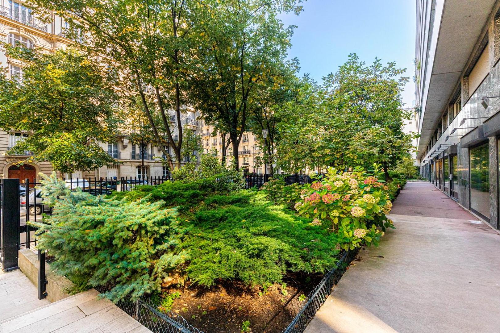 Modern Family Apartment Next To The Eiffel Tower Paris Ngoại thất bức ảnh